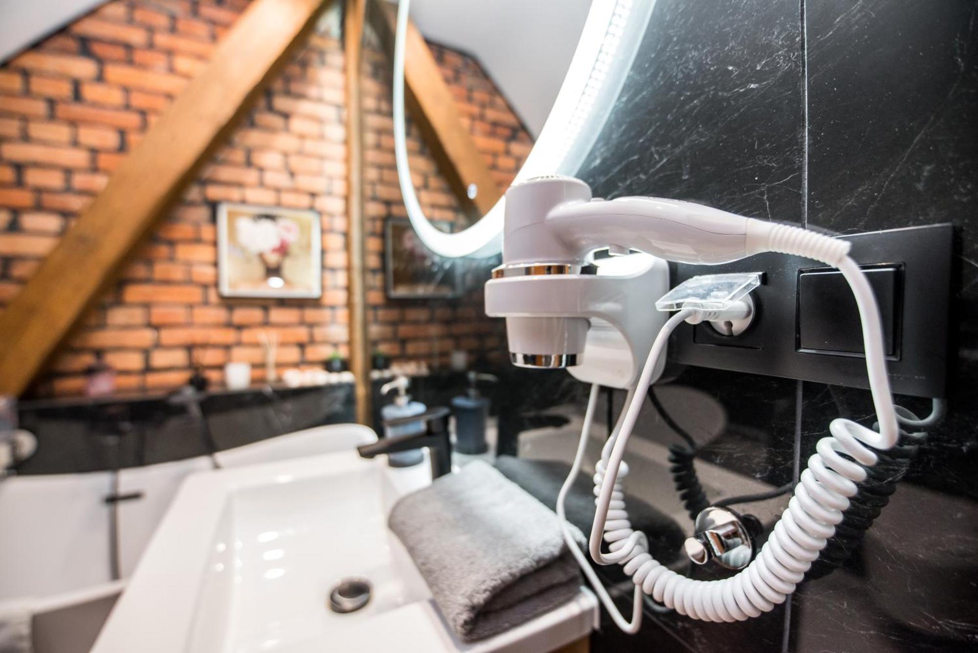 Przytulny Apartament Z Wieza Gliwice Exteriör bild